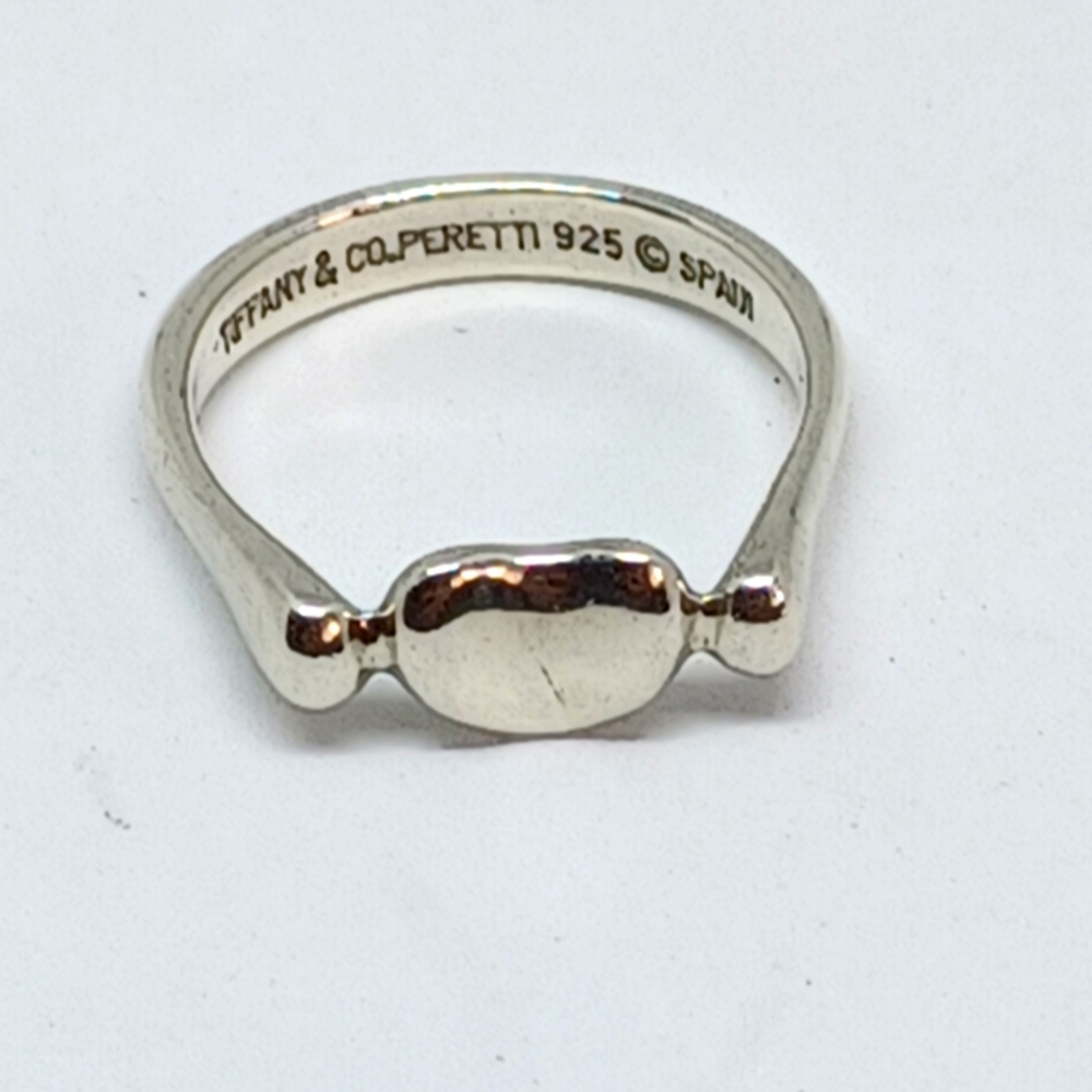 Tiffany & Co. ELSA PERETTI Sterling Silver Small Bean Ring Size 5.5